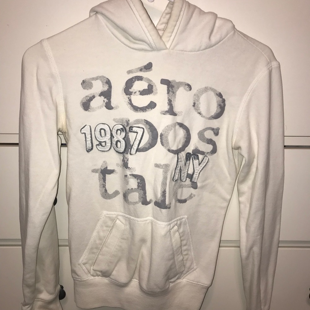 Aeropostale sweater